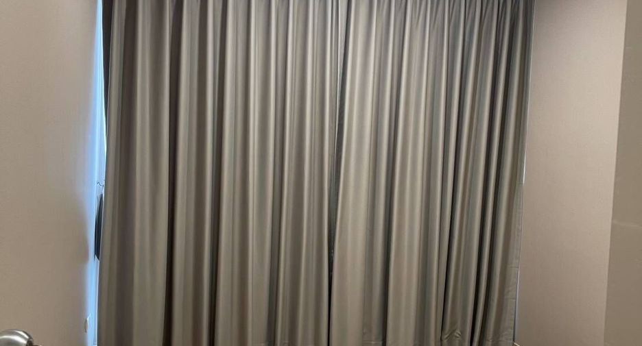 For rent 2 bedrooms condo in Phaya Thai, Bangkok