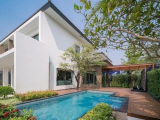 Casa en alquiler de 4 habitaciones en Prawet, Bangkok