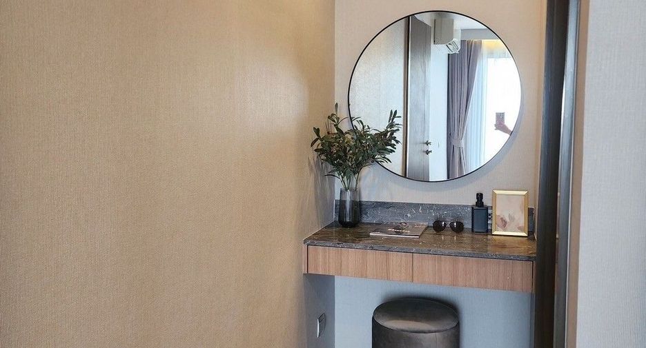 For rent 2 bedrooms condo in Chatuchak, Bangkok