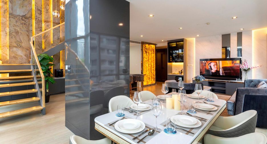 For rent 2 ベッドルーム condo in Watthana, Bangkok