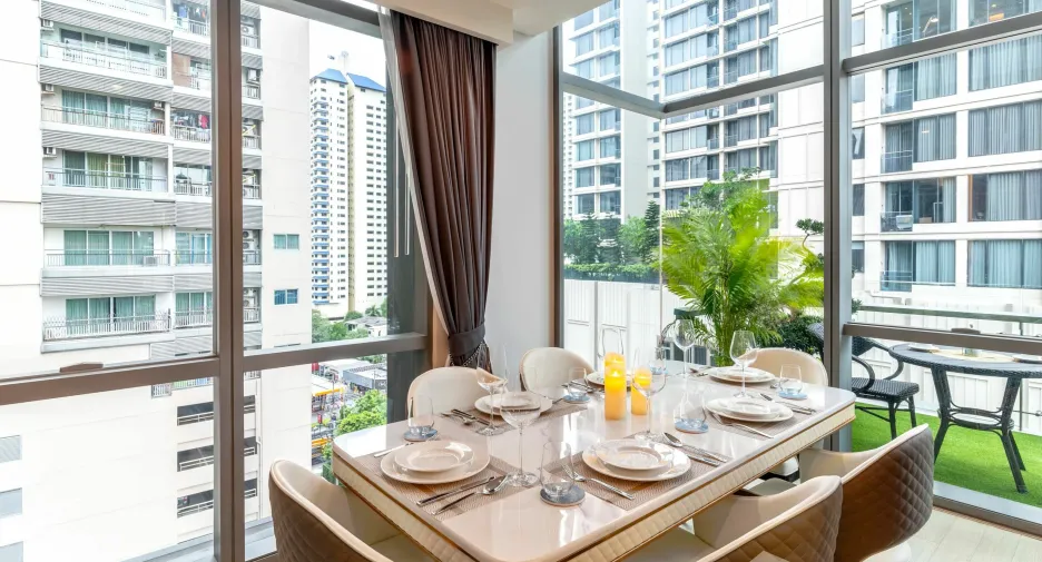 For rent 2 ベッドルーム condo in Watthana, Bangkok