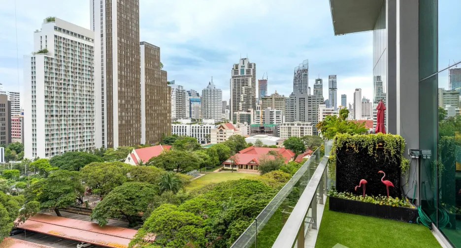 For rent 2 ベッドルーム condo in Watthana, Bangkok