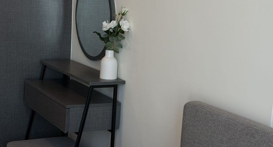 Wohnung zur Miete mit 1 Zimmer in Huai Khwang, Bangkok