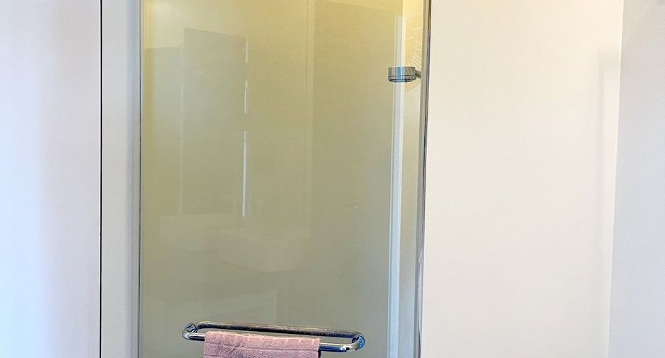 For rent 2 ベッドルーム condo in Khlong Toei, Bangkok