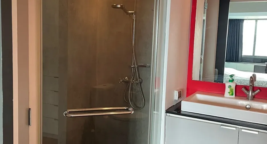 For rent 2 ベッドルーム condo in Khlong Toei, Bangkok