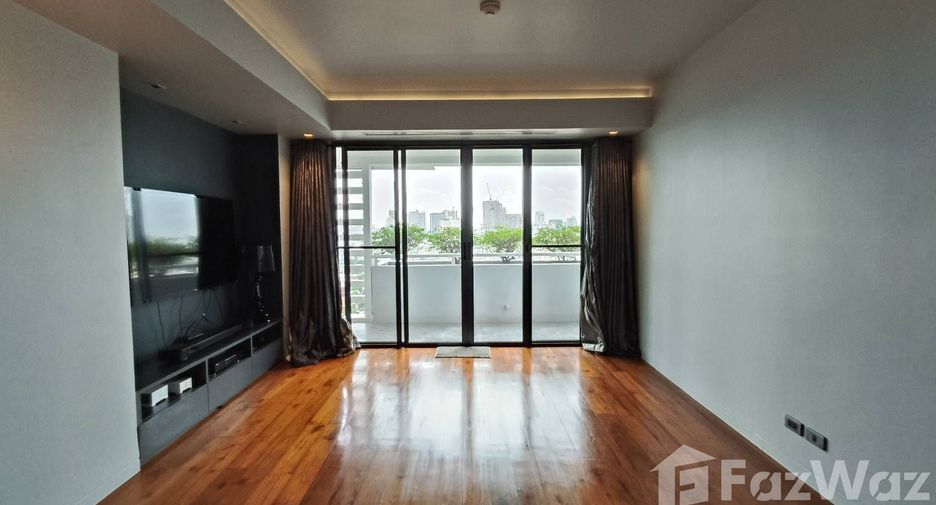 Condo en alquiler de 4 habitaciones en Watthana, Bangkok