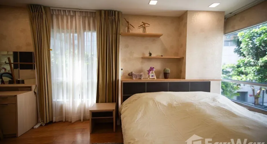 À louer 1 chambre condo à Khlong Toei, Bangkok