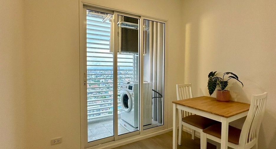 Condo en alquiler de 1 habitaciones en Bang Phlat, Bangkok