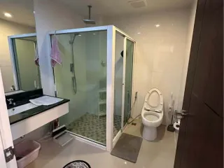 For rent 1 bed condo in Khlong San, Bangkok