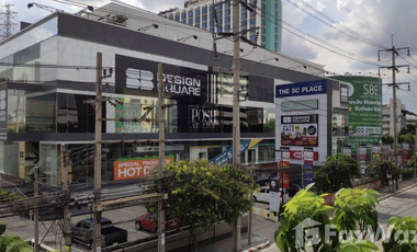 For rent office in Huai Khwang, Bangkok