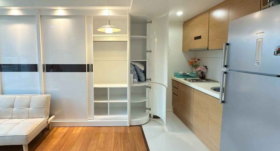 Wohnung zur Miete mit 1 Zimmer in Sathon, Bangkok