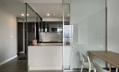 Condo en alquiler de 2 habitaciones en Bang Rak, Bangkok