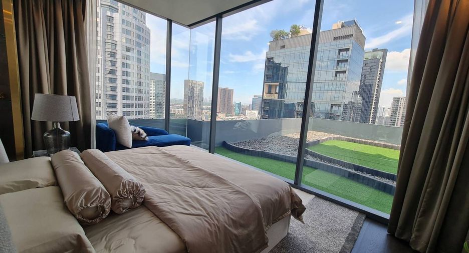 For rent 3 ベッドルーム condo in Khlong Toei, Bangkok