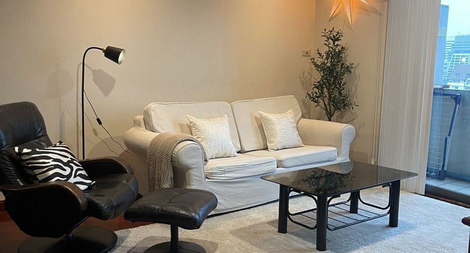 For rent 1 bed condo in Watthana, Bangkok