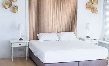 For rent 2 bedrooms condo in Sathon, Bangkok