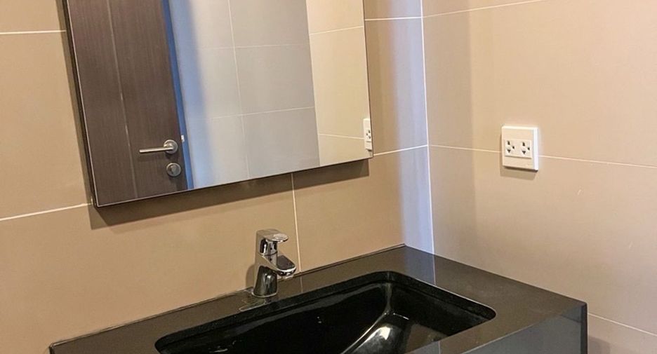 Аренда 1 кровать кондо в Кхлонг Тоеи, Бангкок