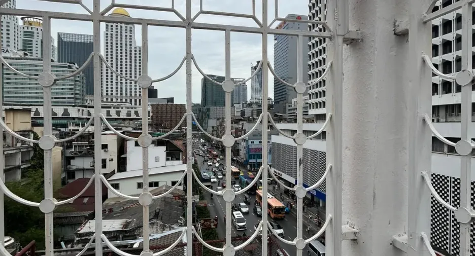 For rent retail Space in Ratchathewi, Bangkok