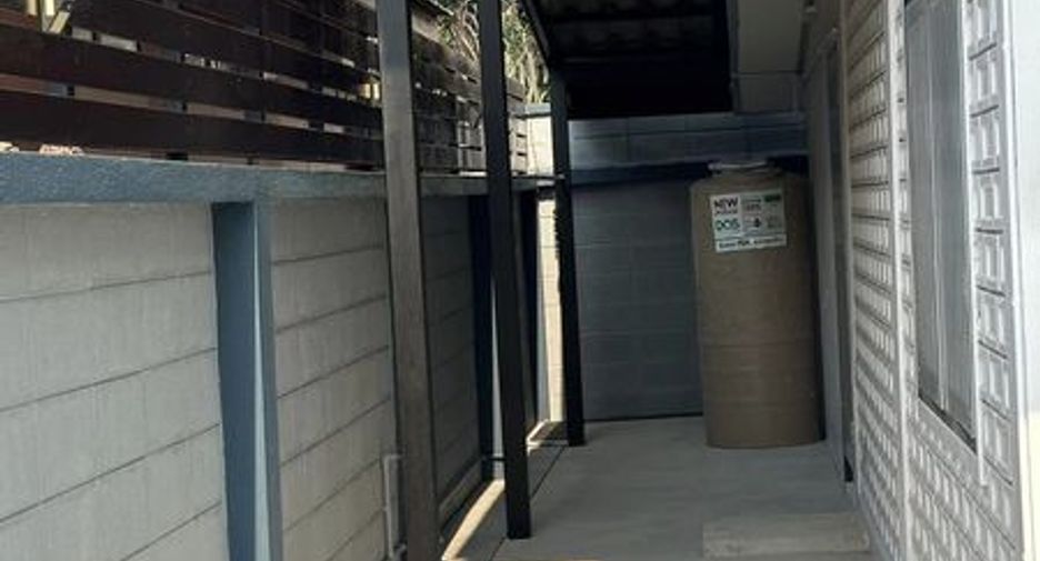 出租 3 卧室 独立屋 在 Phra Khanong, 曼谷