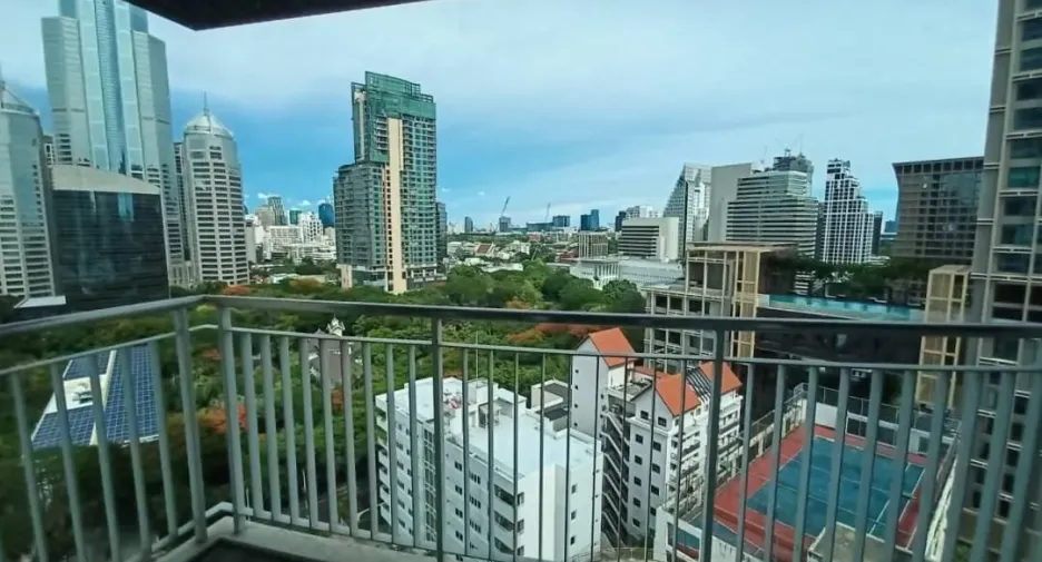 For rent 2 ベッドルーム condo in Pathum Wan, Bangkok