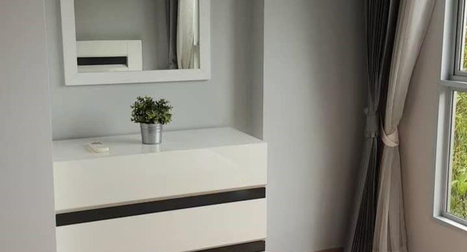 Wohnung zur Miete mit 1 Zimmer in Watthana, Bangkok