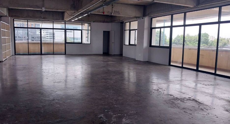 For rent office in Bang Kho Laem, Bangkok