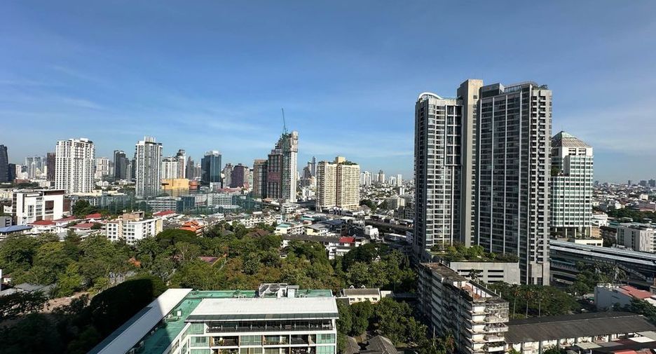 Wohnung zur Miete mit 1 Zimmer in Khlong Toei, Bangkok