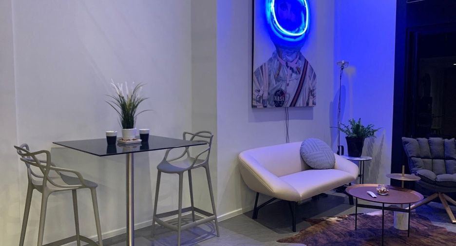 For rent 1 bed condo in Sathon, Bangkok