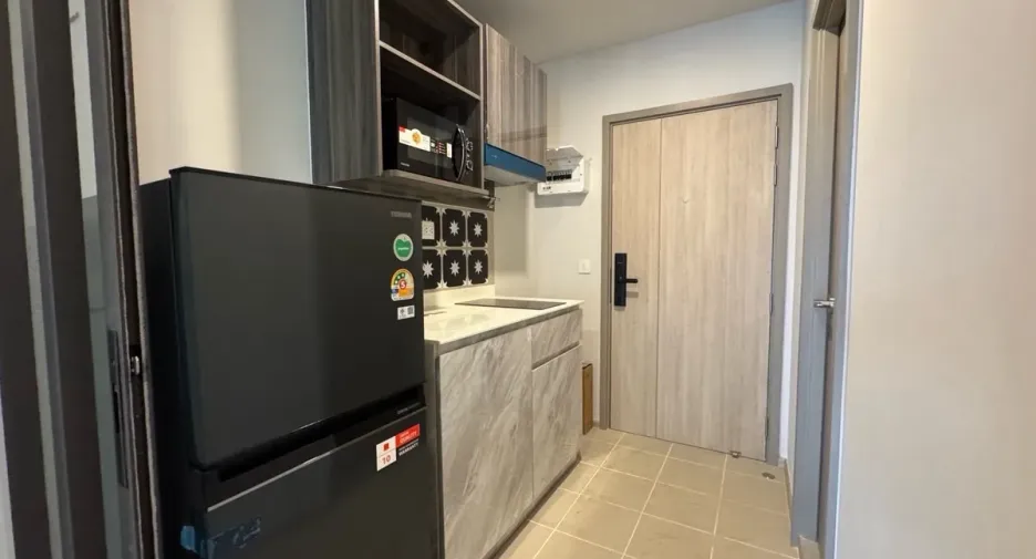 For rent 1 bed condo in Phra Khanong, Bangkok