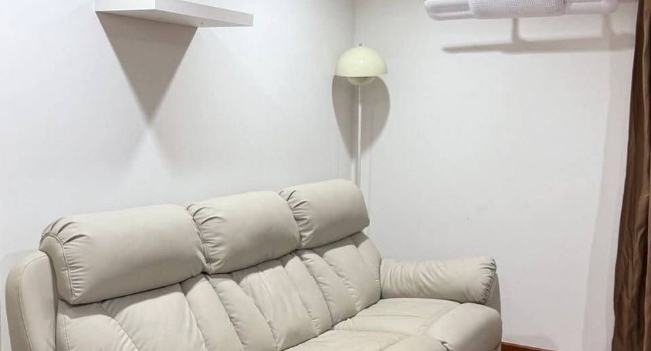 For rent 1 bed condo in Sathon, Bangkok