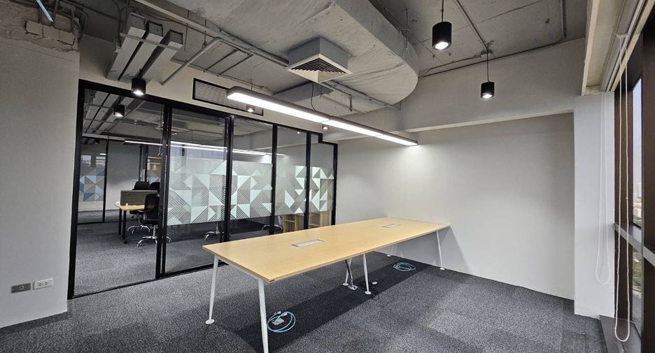 For rent office in Watthana, Bangkok