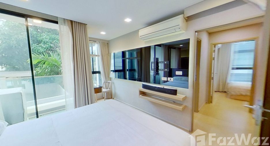 For rent 3 bedrooms condo in Khlong Toei, Bangkok