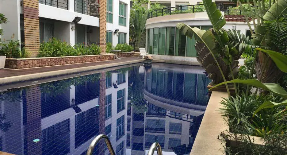 For rent 1 bed condo in Yan Nawa, Bangkok