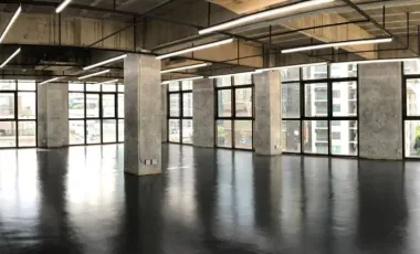 For rent office in Khlong Toei, Bangkok