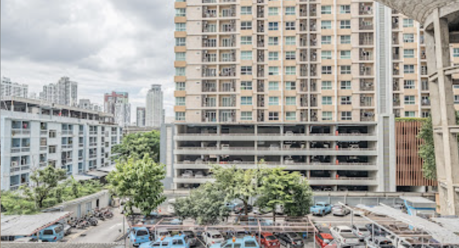 For rent 1 bed condo in Phra Khanong, Bangkok