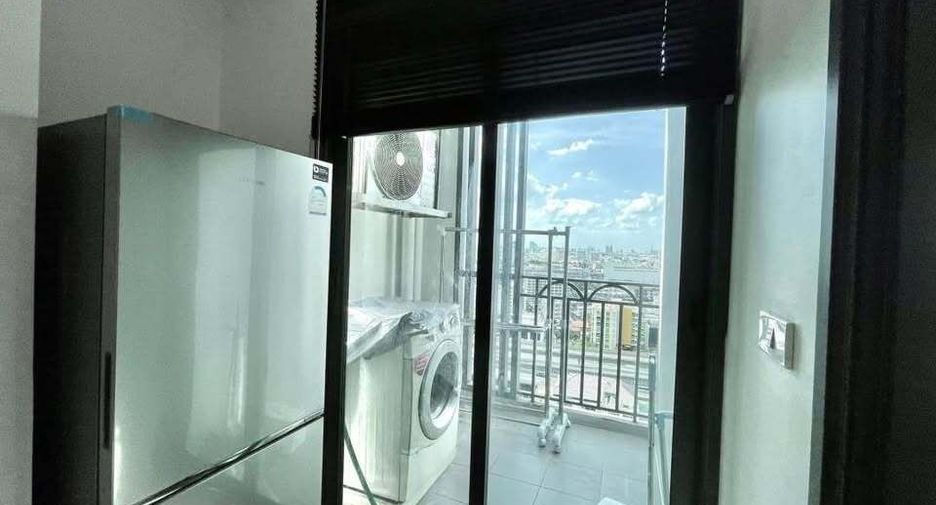 Wohnung zur Miete mit 1 Zimmer in Khlong San, Bangkok