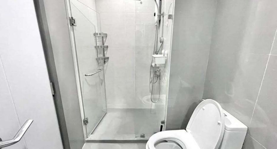 Wohnung zur Miete mit 1 Zimmer in Khlong San, Bangkok