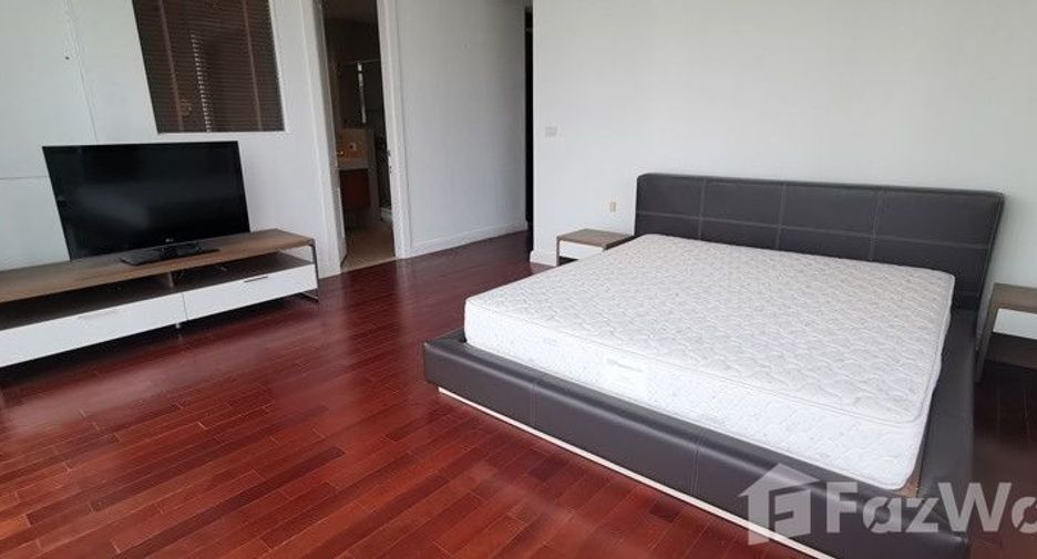 Condo en alquiler de 3 habitaciones en Pathum Wan, Bangkok
