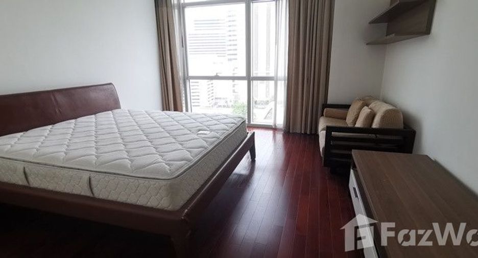 Condo en alquiler de 3 habitaciones en Pathum Wan, Bangkok