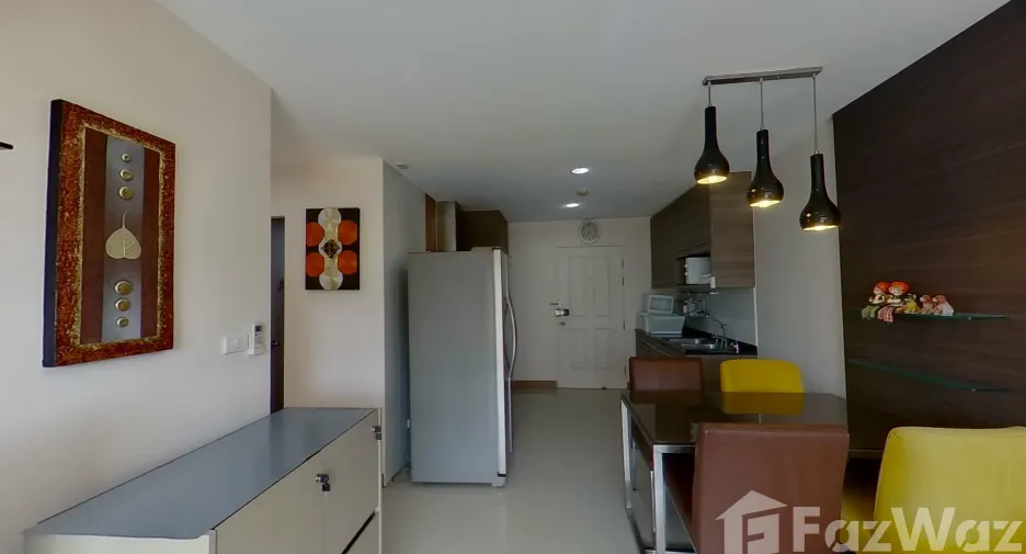 For rent 2 bedrooms condo in Phra Khanong, Bangkok