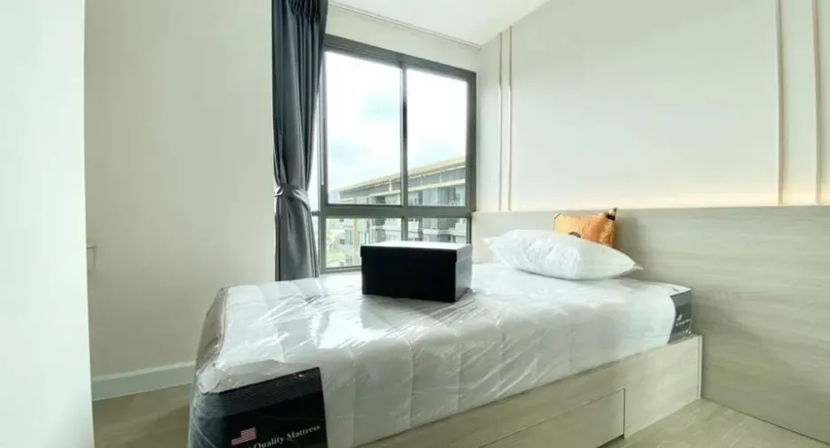 For rent 2 bedrooms condo in Phaya Thai, Bangkok