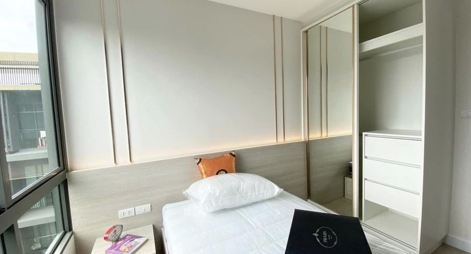 For rent 2 bedrooms condo in Phaya Thai, Bangkok