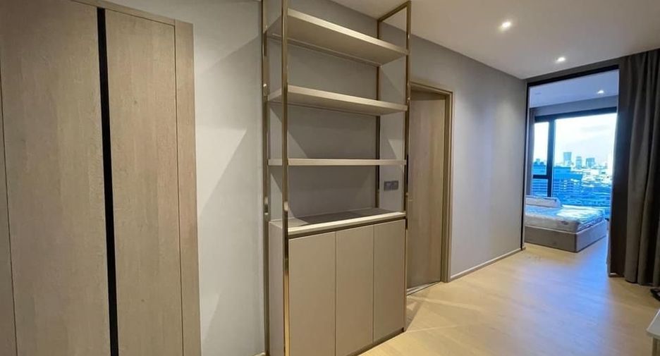 For rent 1 bed condo in Huai Khwang, Bangkok