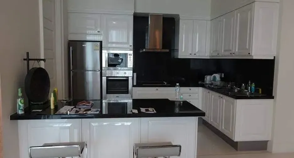 Wohnung zur Miete mit 3 Zimmer in Watthana, Bangkok