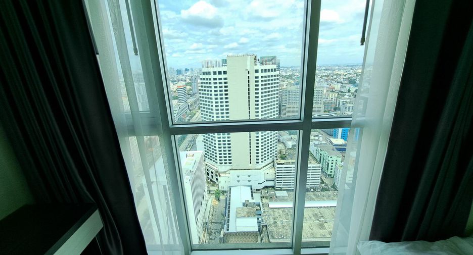Wohnung zur Miete mit 2 Zimmer in Huai Khwang, Bangkok