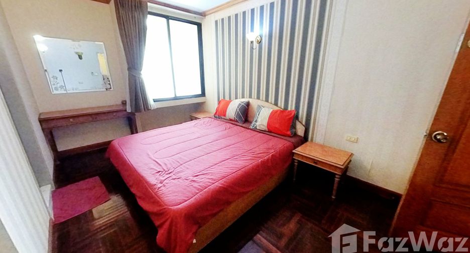 For rent 3 bedrooms condo in Khlong Toei, Bangkok