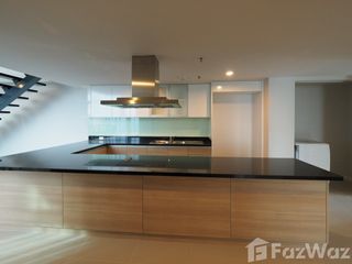 For rent 4 bedrooms condo in Watthana, Bangkok