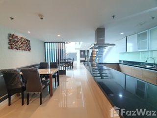 For rent 4 bedrooms condo in Watthana, Bangkok