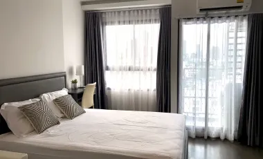 Wohnung zur Miete mit Studio in Phra Khanong, Bangkok