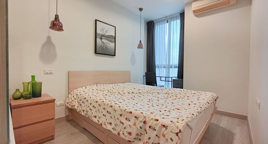 Condo en alquiler de 1 habitaciones en Huai Khwang, Bangkok