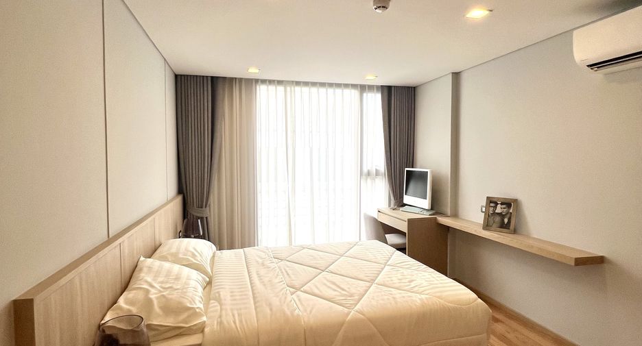 À louer 4 chambres appartement à Watthana, Bangkok